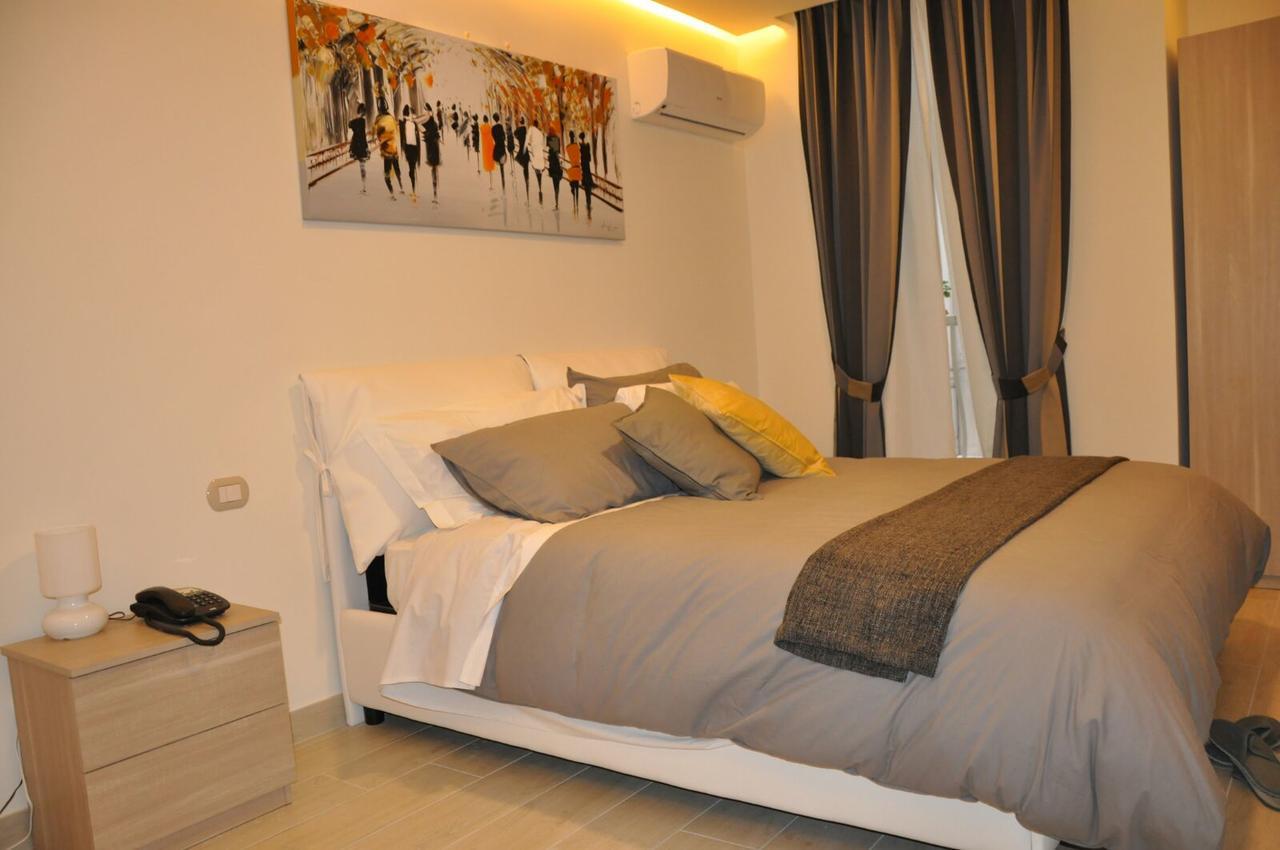 B&B Chiaia 216 Napoli Eksteriør bilde