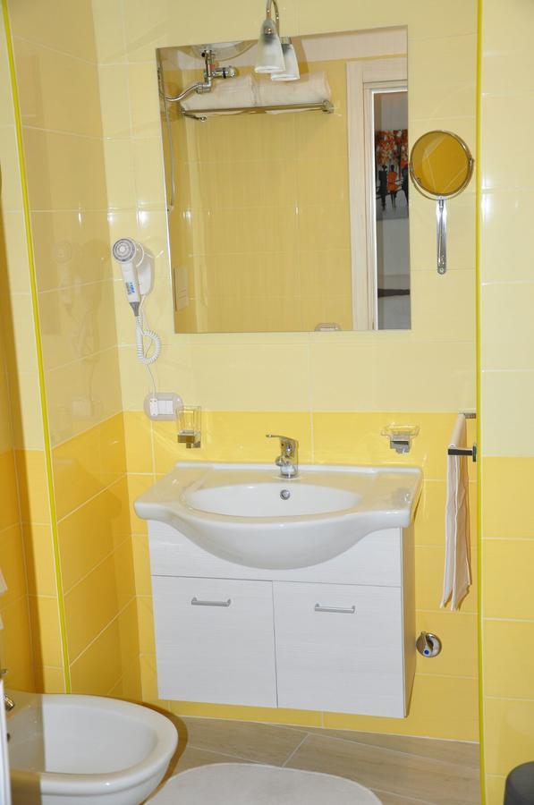 B&B Chiaia 216 Napoli Eksteriør bilde