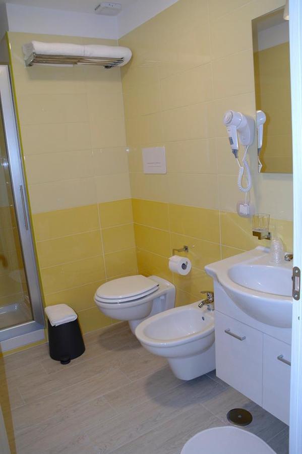 B&B Chiaia 216 Napoli Eksteriør bilde